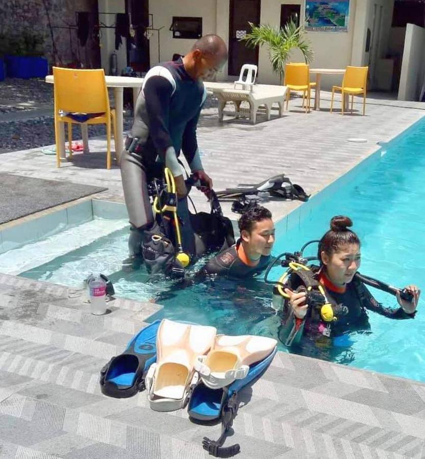 本特利娜潜水度假酒店 马比尼 外观 照片